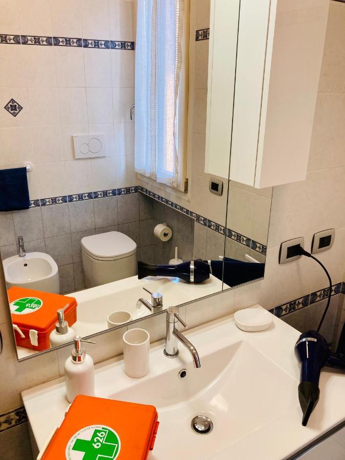 Appartamento Tuliphouse Da Davide Bologna Esterno foto